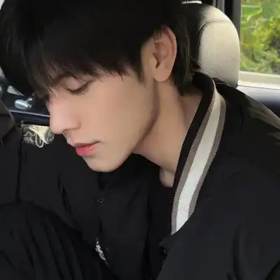 秦德榆